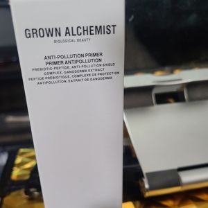 Grown alchemist anti pollution primer